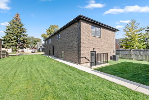 Tiny photo for 7311 W 58th Street, Summit, IL 60501 (MLS # 12507753)