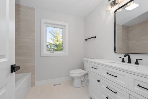 Tiny photo for 7311 W 58th Street, Summit, IL 60501 (MLS # 12507753)