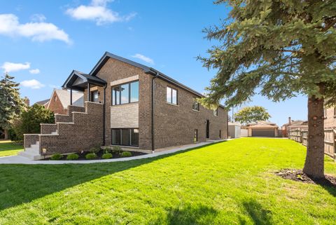 Tiny photo for 7311 W 58th Street, Summit, IL 60501 (MLS # 12507753)