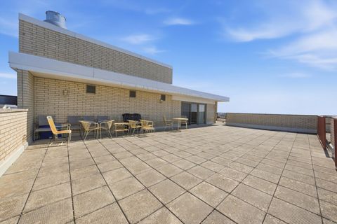 Tiny photo for 141 N La Grange Road #806, La Grange, IL 60525 (MLS # 12598091)