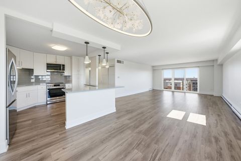 Tiny photo for 141 N La Grange Road #806, La Grange, IL 60525 (MLS # 12598091)