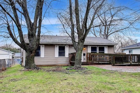 Photo of 37182 N Il Route 59, Lake Villa, IL 60046 (MLS # 12562802)