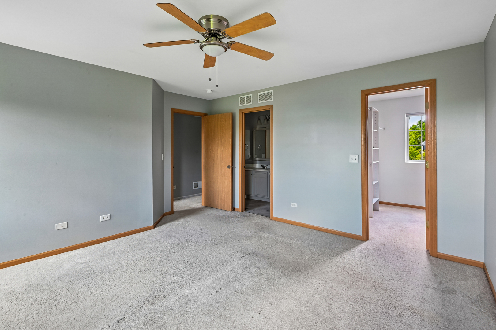 Properties 3 1212 Courtland Circle S