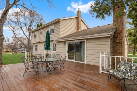 Tiny photo for 21570 W Eldor Avenue, Grayslake, IL 60030 (MLS # 12584960)