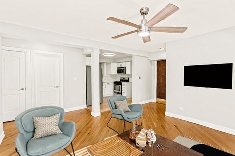 Tiny photo for 6353 W RAVEN Street #1F, Chicago, IL 60646 (MLS # 12501386)