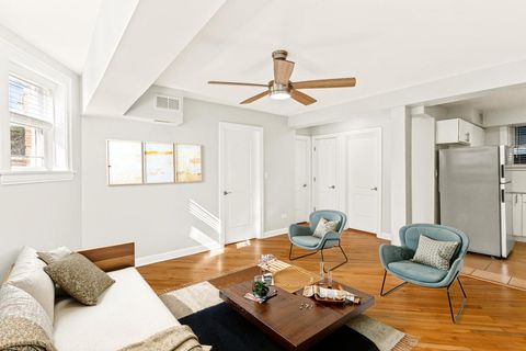 Tiny photo for 6353 W RAVEN Street #1F, Chicago, IL 60646 (MLS # 12501386)