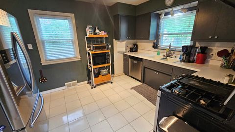 Tiny photo for 18526 Dixie Highway, Homewood, IL 60430 (MLS # 12518720)