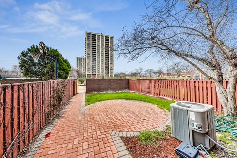 Tiny photo for 2819 S Michigan Avenue, Chicago, IL 60616 (MLS # 12526499)