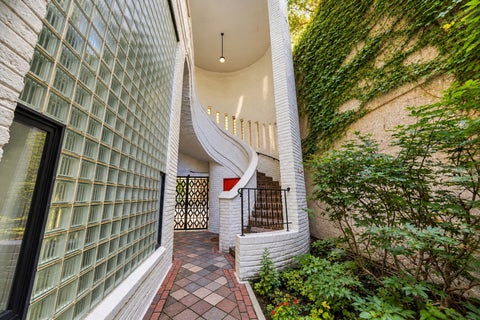 Tiny photo for 1209 N State Parkway #4, Chicago, IL 60610 (MLS # 12778209)