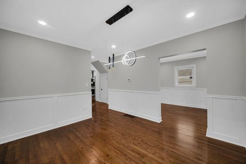 Tiny photo for 2130 N 74th Court, Elmwood Park, IL 60707 (MLS # 12538696)