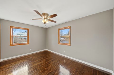 Tiny photo for 722 9th Avenue, Rock Falls, IL 61071 (MLS # 12556432)