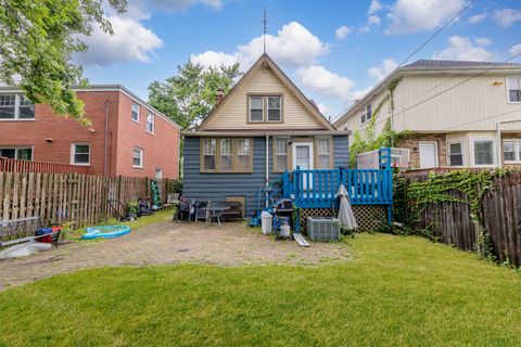 Tiny photo for 923 MANCHESTER Avenue, Westchester, IL 60154 (MLS # 12446425)