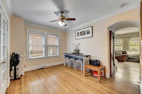 Tiny photo for 923 MANCHESTER Avenue, Westchester, IL 60154 (MLS # 12446425)