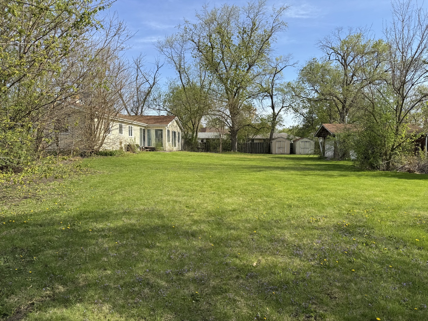 301 Forest View Avenue