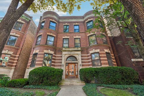 Photo of 5218 S Dorchester Avenue #1, Chicago, IL 60615 (MLS # 12710744)