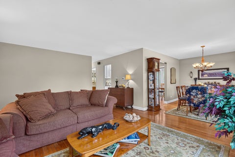 Tiny photo for 765 Freeman Court, Hoffman Estates, IL 60192 (MLS # 12748773)