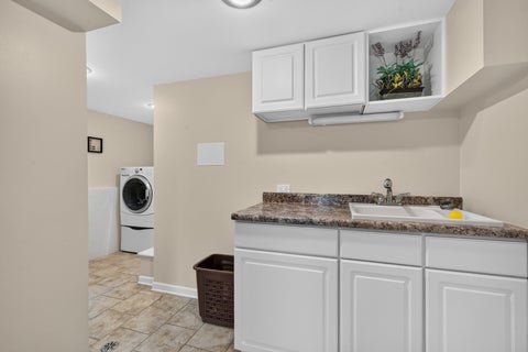 Tiny photo for 765 Freeman Court, Hoffman Estates, IL 60192 (MLS # 12748773)