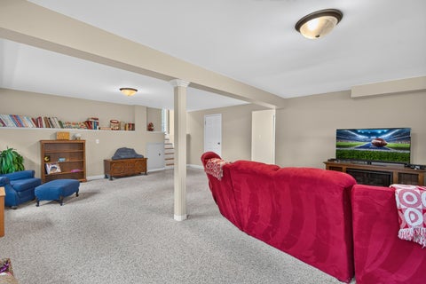Tiny photo for 765 Freeman Court, Hoffman Estates, IL 60192 (MLS # 12748773)