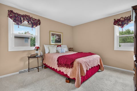 Tiny photo for 765 Freeman Court, Hoffman Estates, IL 60192 (MLS # 12748773)
