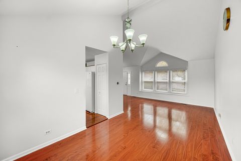 Tiny photo for 371 Cimarron Court, Aurora, IL 60504 (MLS # 12618746)