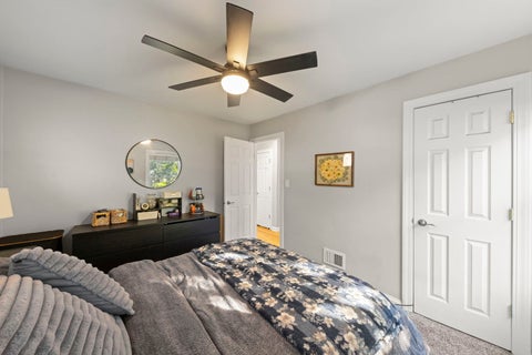 Tiny photo for 124 W Crystal Avenue, Lombard, IL 60148 (MLS # 12774939)