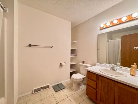 Tiny photo for 406 N Clover Court, Dixon, IL 61021 (MLS # 12604517)