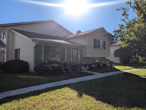 Tiny photo for 2S758 Winchester Circle #3, Warrenville, IL 60555 (MLS # 12776056)