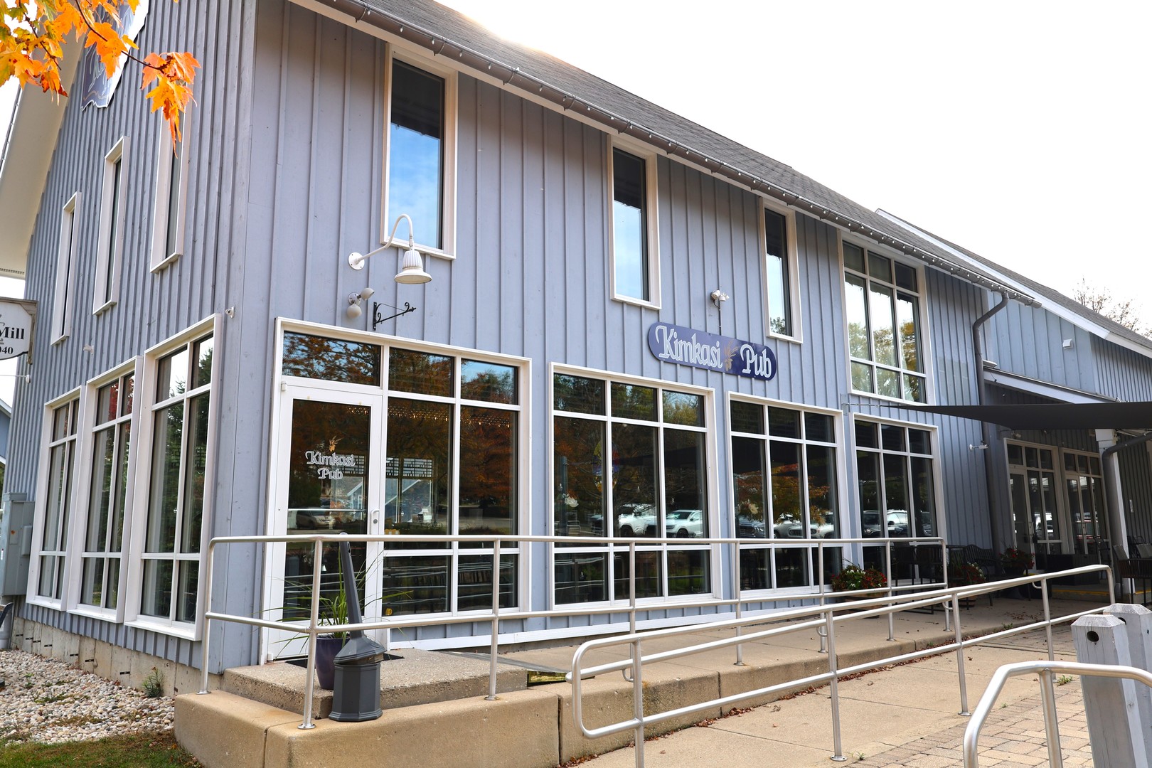 Fontana, Wisconsin 53125, United States, ,Commercial,Active,236185