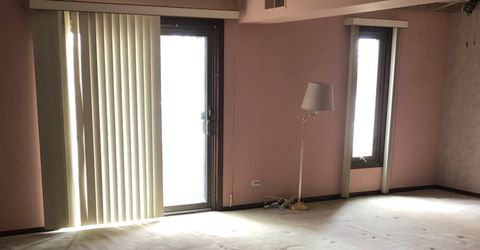 Tiny photo for 11277 S Roberts Road S #E, Palos Hills, IL 60465 (MLS # 12618971)