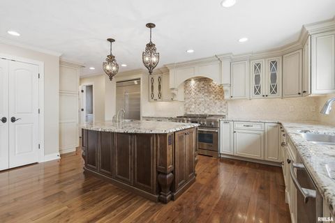 Tiny photo for 60 CUSTER Terrace, Bettendorf, IA 52722 (MLS # QC4269961)