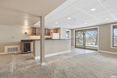 Tiny photo for 60 CUSTER Terrace, Bettendorf, IA 52722 (MLS # QC4269961)