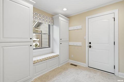 Tiny photo for 60 CUSTER Terrace, Bettendorf, IA 52722 (MLS # QC4269961)