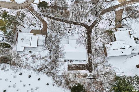 Tiny photo for 60 CUSTER Terrace, Bettendorf, IA 52722 (MLS # QC4269961)