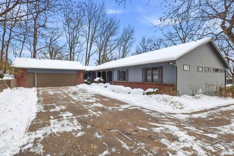 Tiny photo for 60 CUSTER Terrace, Bettendorf, IA 52722 (MLS # QC4269961)