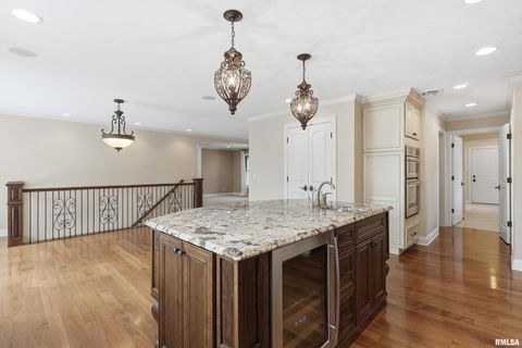 Tiny photo for 60 CUSTER Terrace, Bettendorf, IA 52722 (MLS # QC4269961)