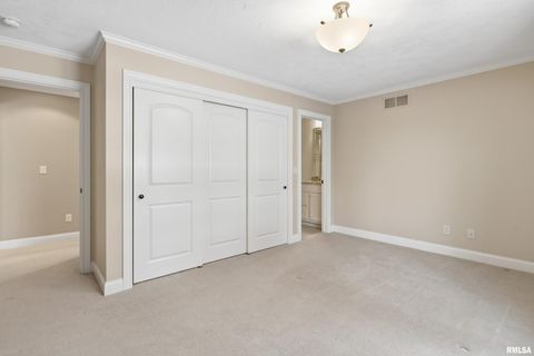 Tiny photo for 60 CUSTER Terrace, Bettendorf, IA 52722 (MLS # QC4269961)