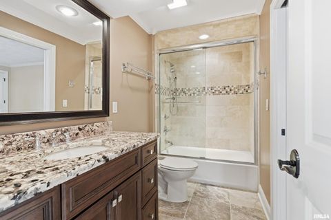 Tiny photo for 60 CUSTER Terrace, Bettendorf, IA 52722 (MLS # QC4269961)