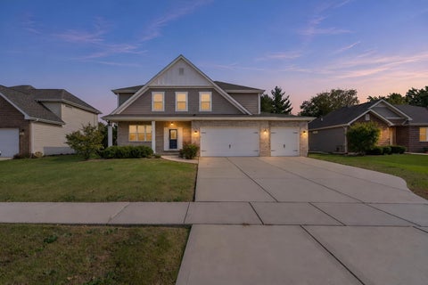 Tiny photo for 20913 Lakewoods Lane, Shorewood, IL 60404 (MLS # 12782201)