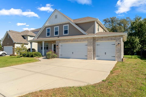 Photo of 20913 Lakewoods Lane, Shorewood, IL 60404 (MLS # 12782201)