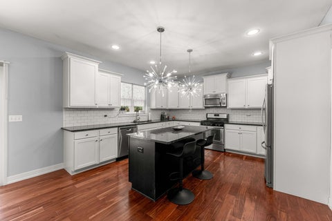 Tiny photo for 20913 Lakewoods Lane, Shorewood, IL 60404 (MLS # 12782201)