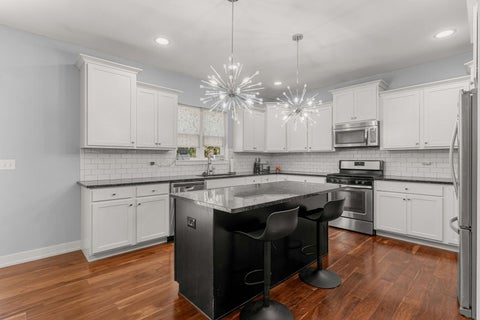 Tiny photo for 20913 Lakewoods Lane, Shorewood, IL 60404 (MLS # 12782201)