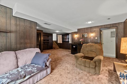 Tiny photo for 9160 S 88th Court, Hickory Hills, IL 60457 (MLS # 12411972)