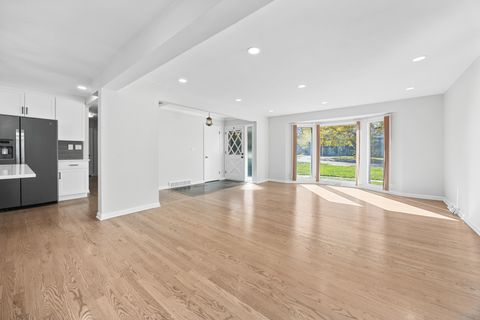 Tiny photo for 2516 Highcrest Road, Rockford, IL 61107 (MLS # 12508849)