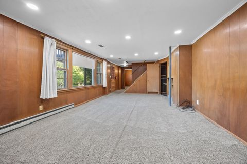 Tiny photo for 2516 Highcrest Road, Rockford, IL 61107 (MLS # 12508849)