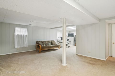 Tiny photo for 4320 Lombardy Lane, Hoffman Estates, IL 60192 (MLS # 12428984)