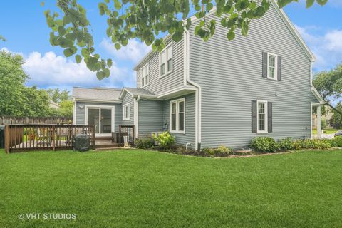 Tiny photo for 4320 Lombardy Lane, Hoffman Estates, IL 60192 (MLS # 12428984)
