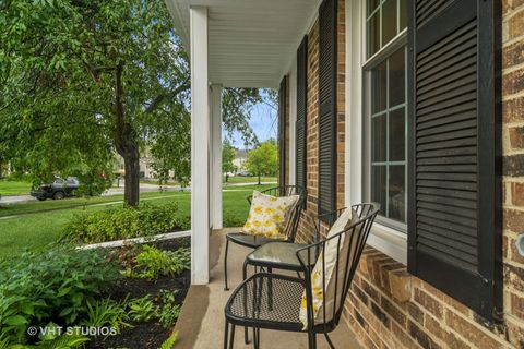 Tiny photo for 4320 Lombardy Lane, Hoffman Estates, IL 60192 (MLS # 12428984)