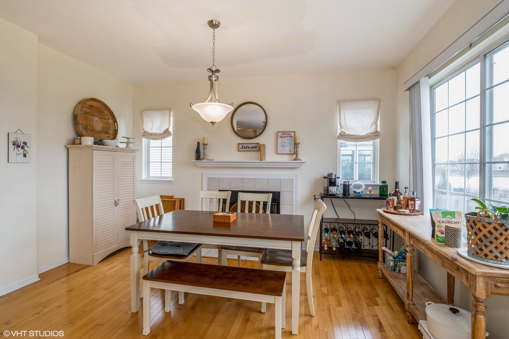 358 W Winchester Drive