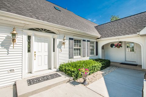 Tiny photo for 27490 W Wilmot Road, Antioch, IL 60002 (MLS # 12575143)