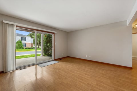Tiny photo for 959 GOLF COURSE Road #1, Crystal Lake, IL 60014 (MLS # 12766437)